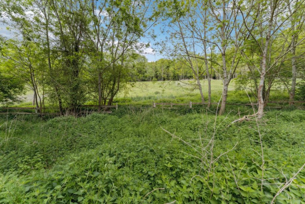 Lot: 3 - LAND WITH PLANNING FOR FOUR DETACHED HOUSES - Land